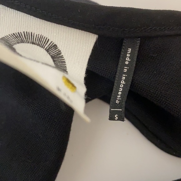 Anthropologie Akemi + Kin Anthropologie black tank tunic - Picture 5 of 7